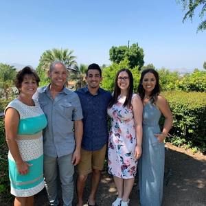 Meet your Posher, Juanell